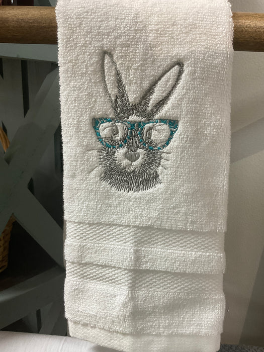 Hand towel embroidered bunny