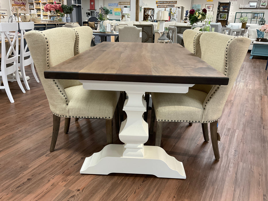 Banks Dining Table