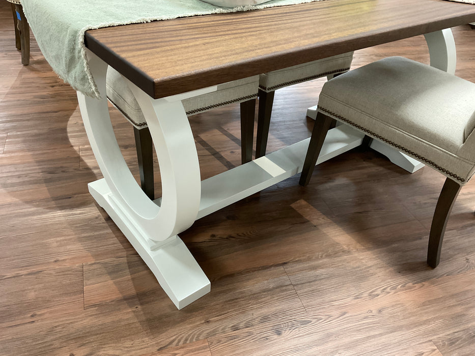 Ring Dining Table