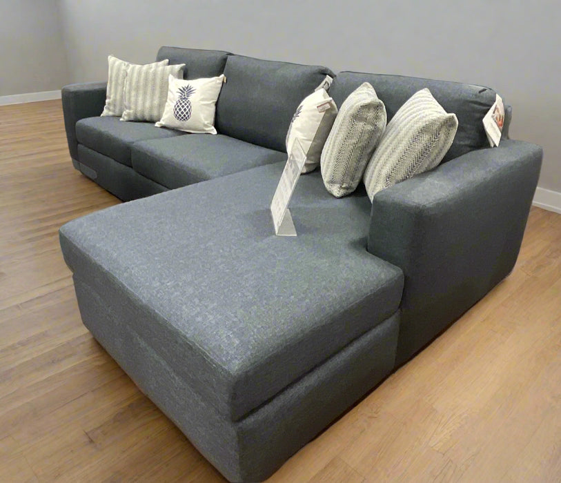 Collins sofa chaise