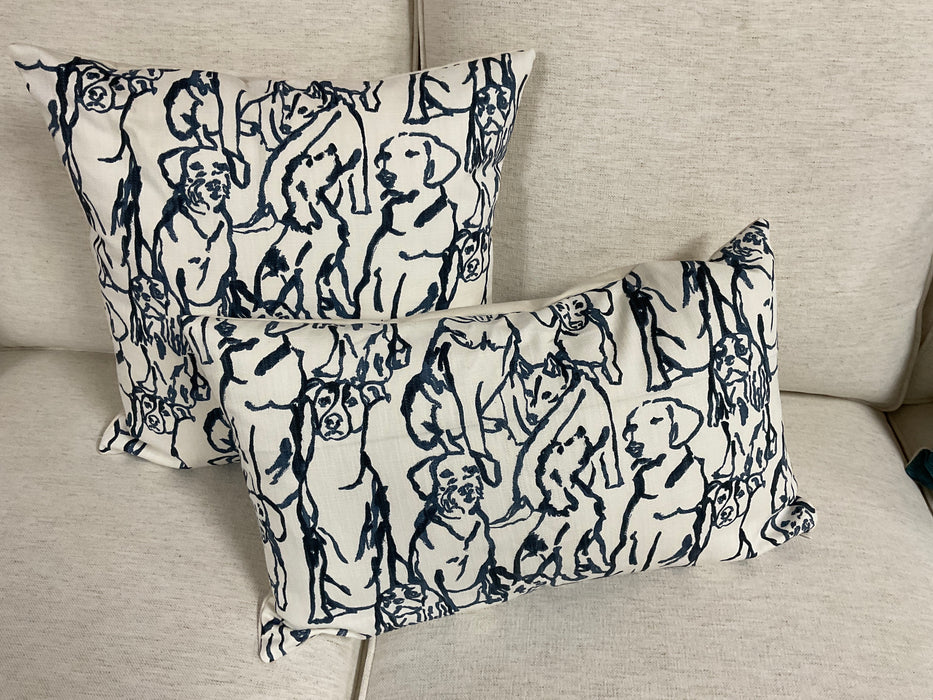 Throw Pillow - Dog pattern