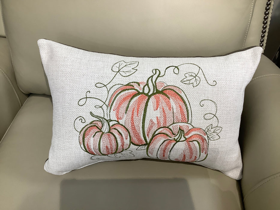 Lumbar pillow - trio pumpkins