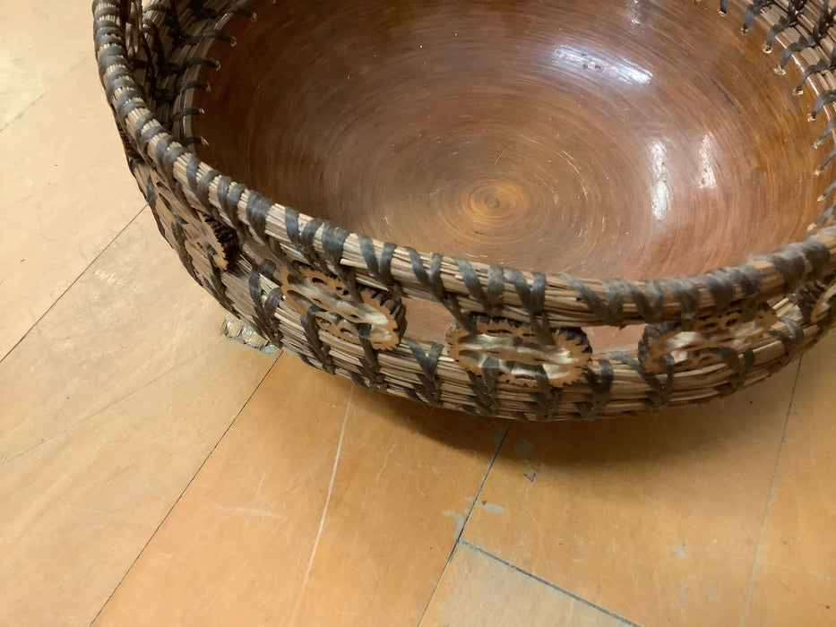 Wood bowl pine needle trim