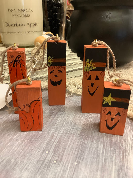 Mini painted wood pumpkins