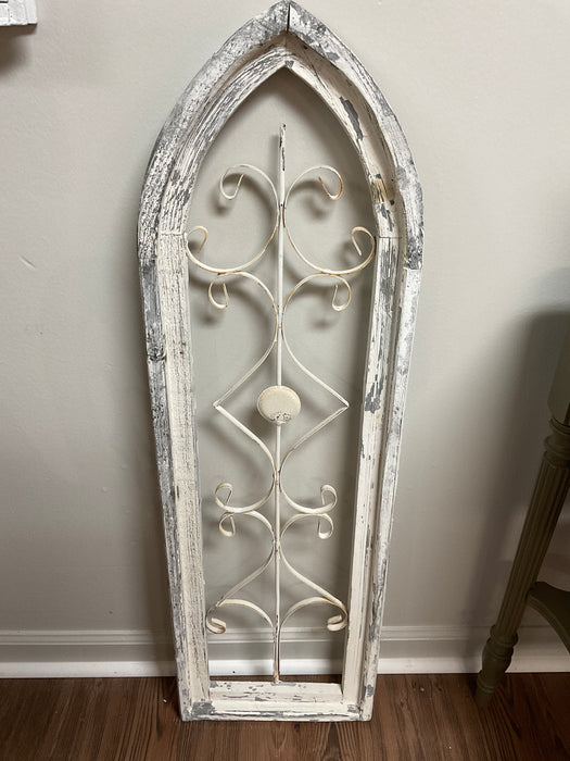 Decorative window pointed top with iron