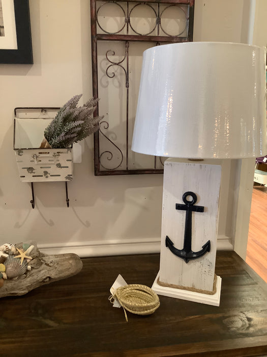 White lamp with navy blue anchor