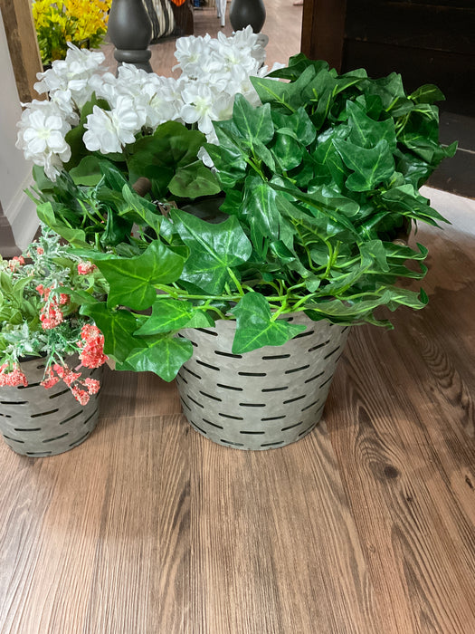 Artificial ivy bundle