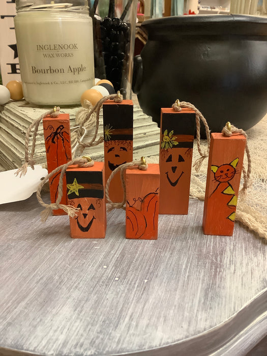 Mini painted wood pumpkins