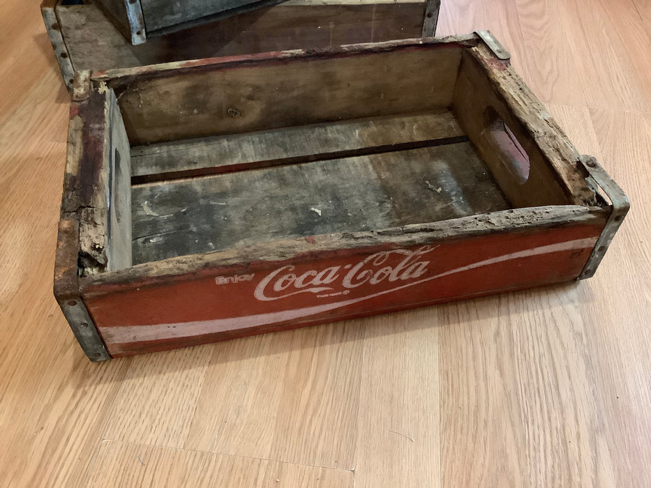 Beverage wood crate
