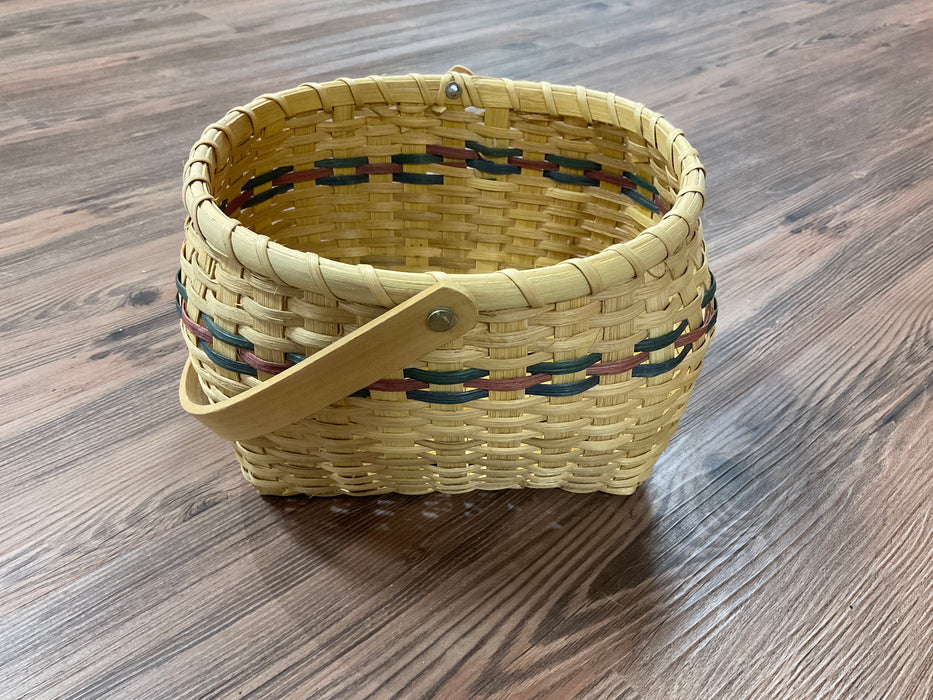 Round stripe woven basket