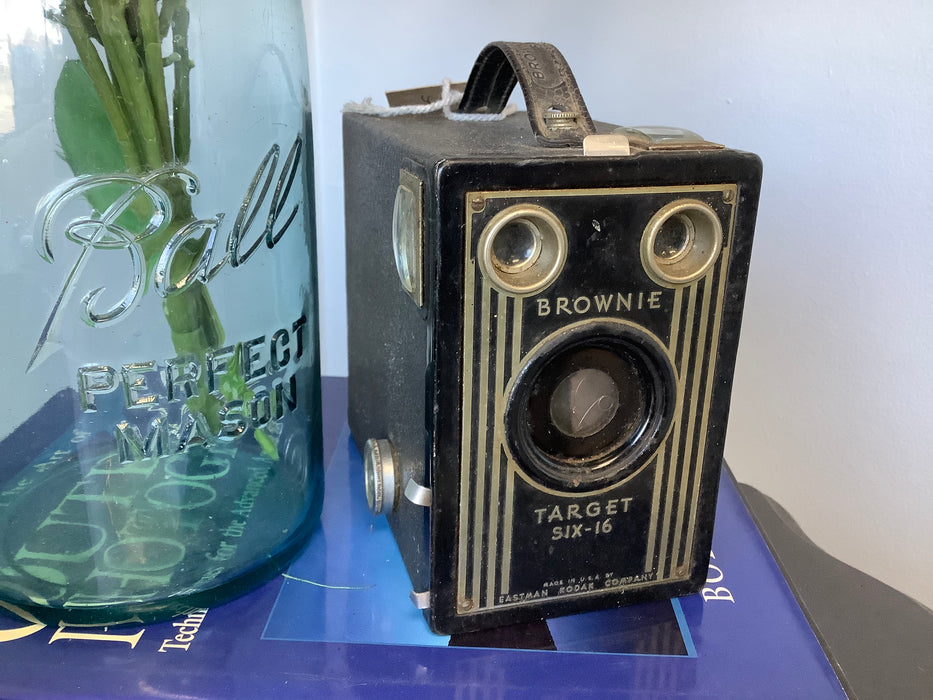 Vintage Kodak Brownie camera