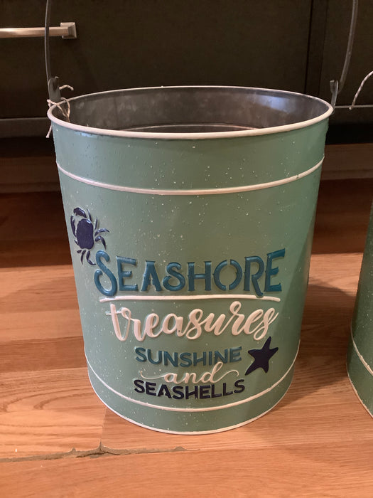 Seashore treasures bucket