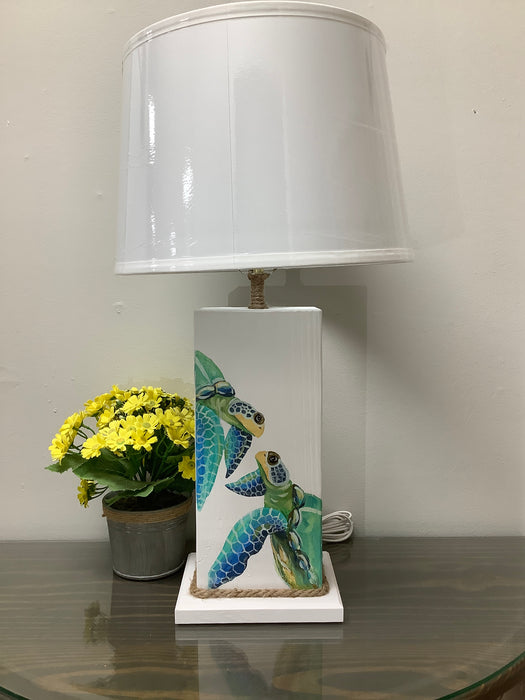 Turtle painted lamp
