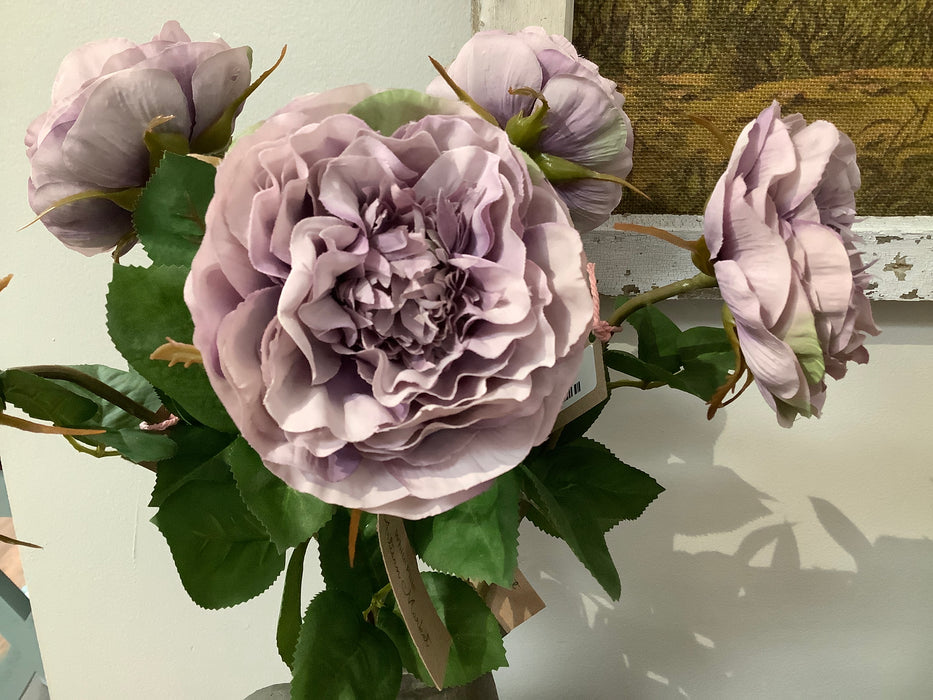 Faux cabbage rose in lavender