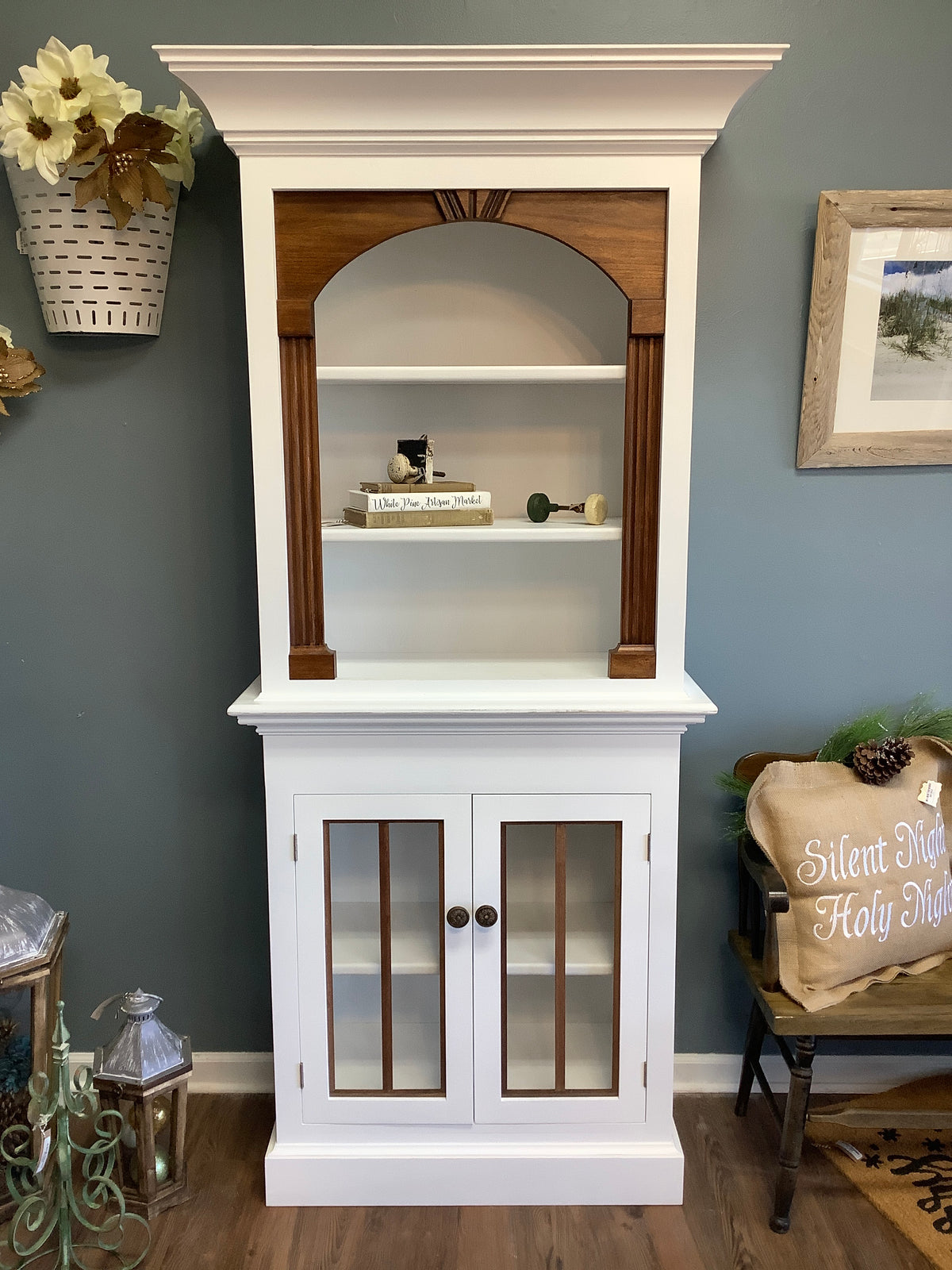 Crown molding bookcase — White Pine Artisan Market