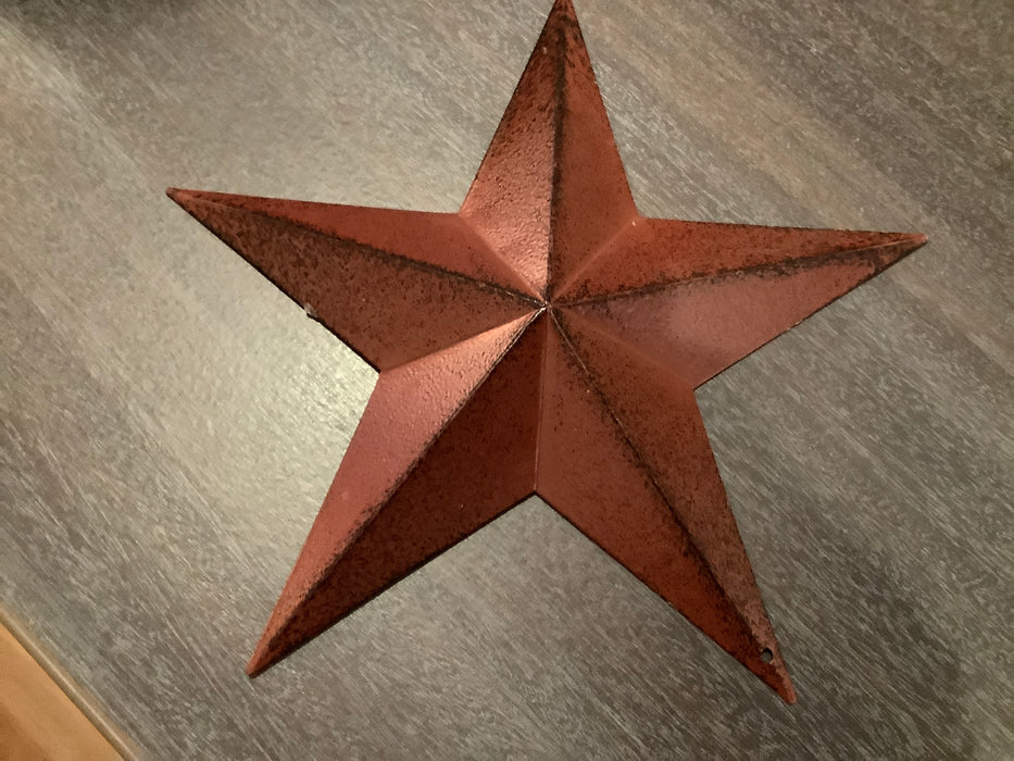 Small barn red metal star