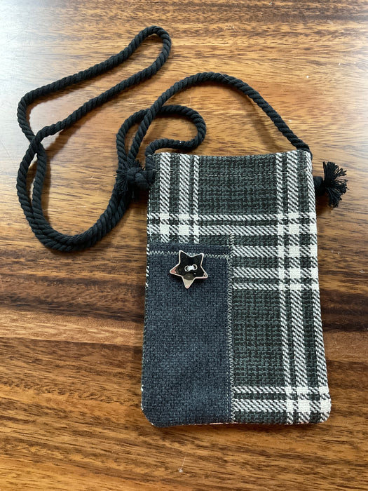 Cell phone pouch
