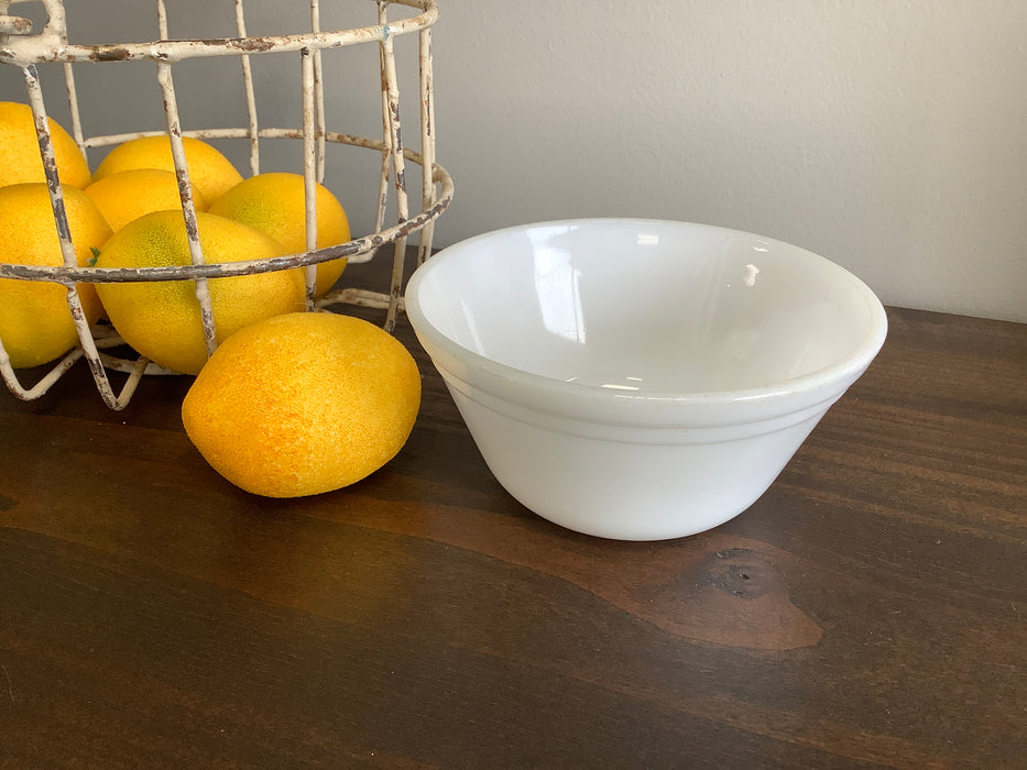 Federal Glass white ovenware bowl