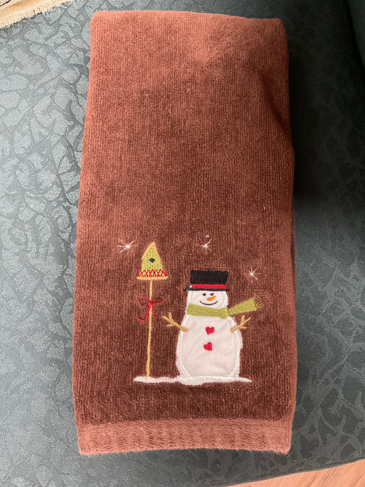 Brown snowman hand towel