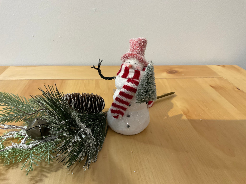 Glitter snowman with tree