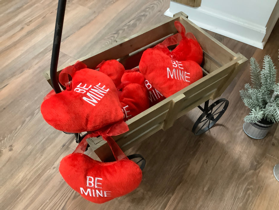 Valentine - Be Mine - red heart